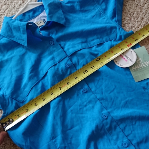 Magellan Outdoors Overcast Fishing Button-Down Shirt in blue size S - Picture 7 of 14